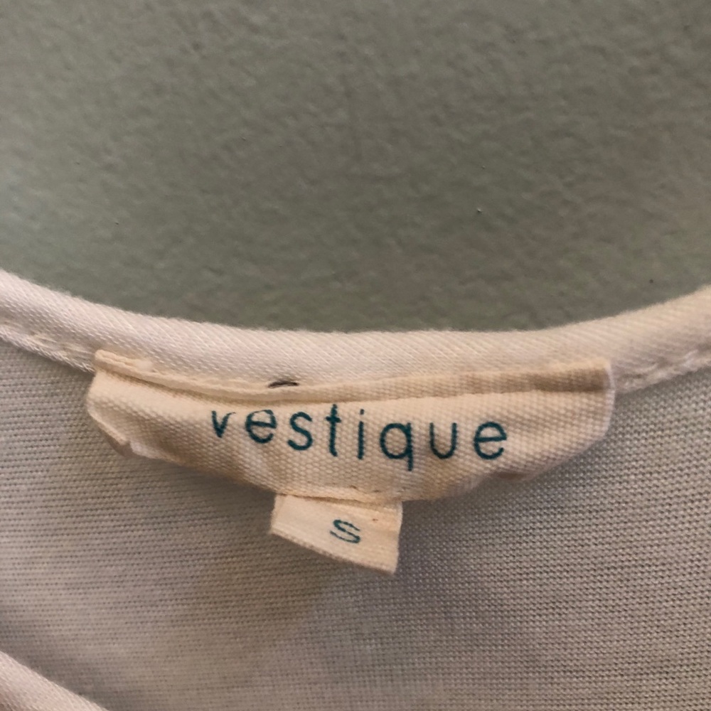 White Boutique Tank - Picture 2 of 2
